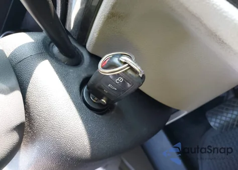 2016 Volkswagen Passat 1.8T Se из США, поврежденный, VIN 1VWBT7A31GC021267